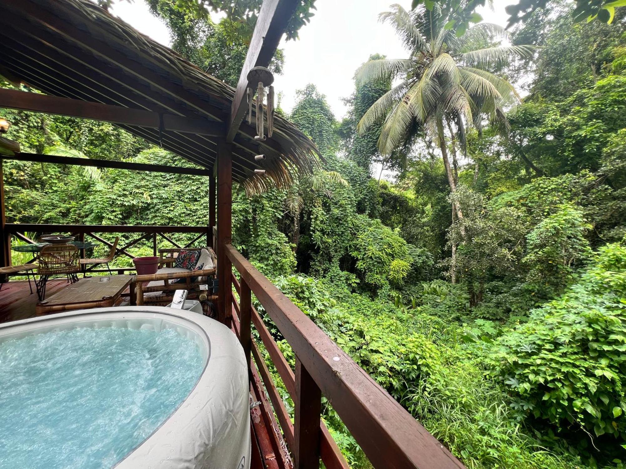 Ti Zaboka Chalet , Spa Privatif Les Abymes Exterior foto